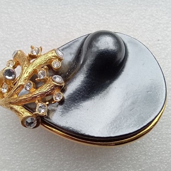 IVANA signed, Elegant Gold  Toned and Grey Main Part , Rhinestones Brooch - Picture 2 of 5